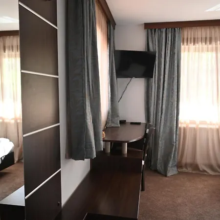 Нощувка със закуска (B & B) барбел Golyam Izvor