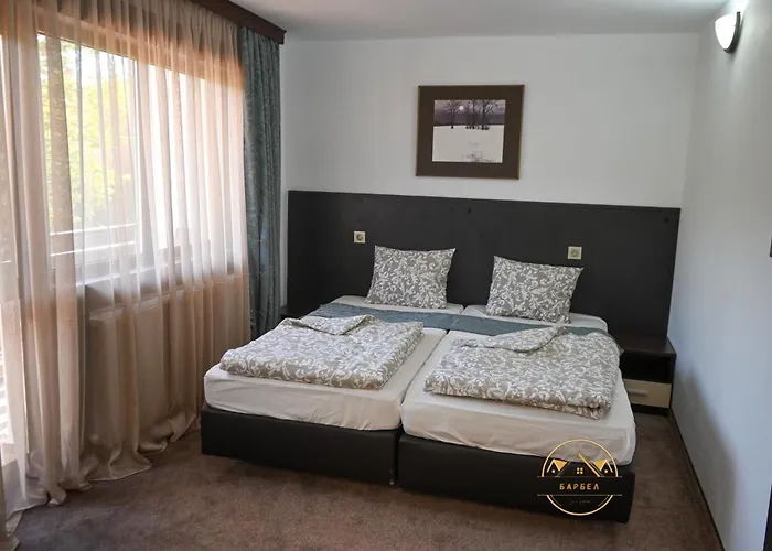 барбел Bed & Breakfast