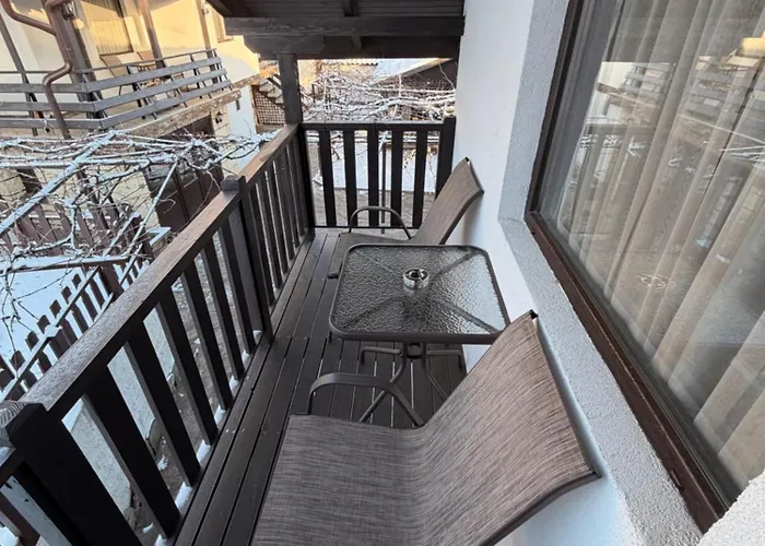 Bed & Breakfast барбел 3*